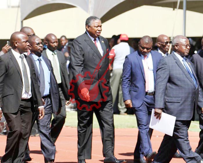 Vice President Mphoko make his way into the NSS for the Zimbabwe Defence Forces day celebrations on Tuesday afternoon.