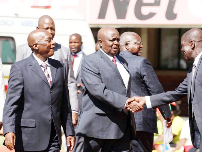 Commissioner General of the Zimbabwe Republic Police (l) with Zimbabwe Prisons and Correctional Services Commissioner-General Retired Major-General Paradzai Zimondi