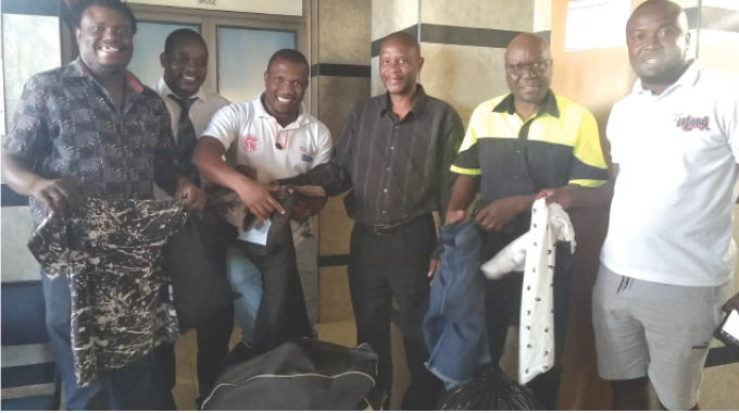 Bulawayo social soccer club donate towards Binga floods victims