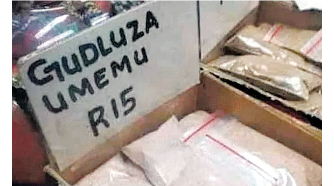 Izangoma zithi qaphelani bomama: Omakhwapheni sebechitha imitshado nge-15 Rand kuphela