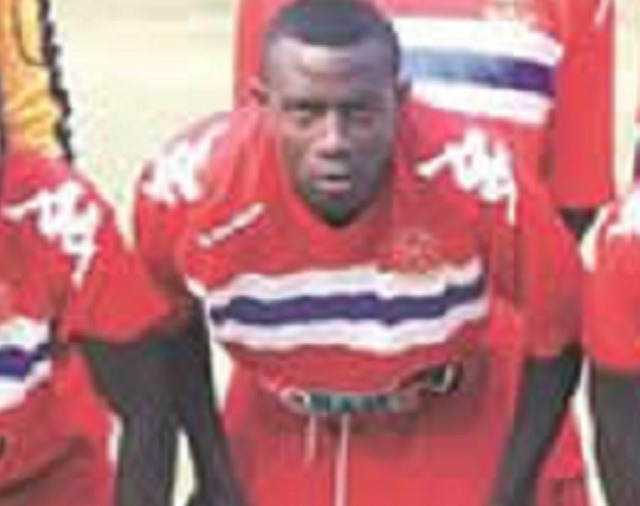 IBosso yehlula amapholisa. . . ithenga uKasimero Chimbadzwa