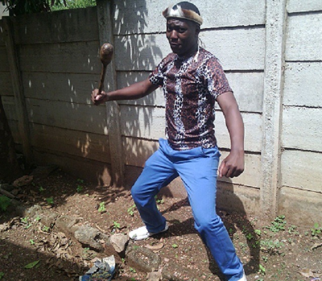 Ngqwa lomculi oyimbongi