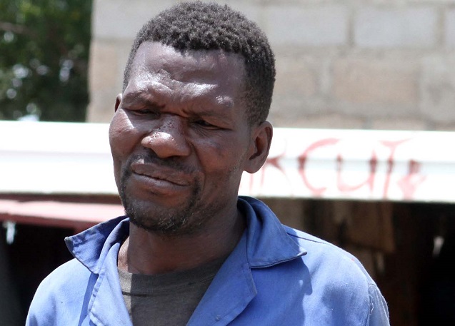 JUJU FEARS AS MAN PEES OVER BARBERa��S TOOLS