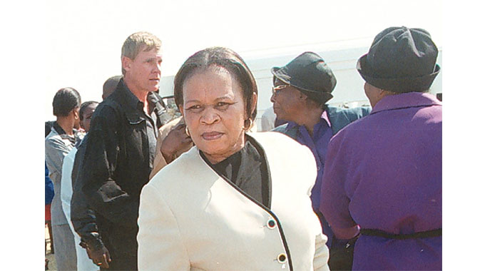 Pirates confirm the passing of Dr Khoza’s wife