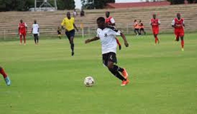 Mainline FC keep faith in veteran coach Moyo ……. snap former TelOne forward
