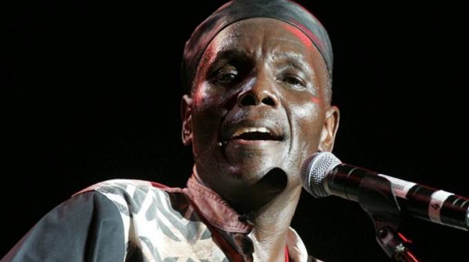 Ukhunjulwe ngesicoco uMtukudzi