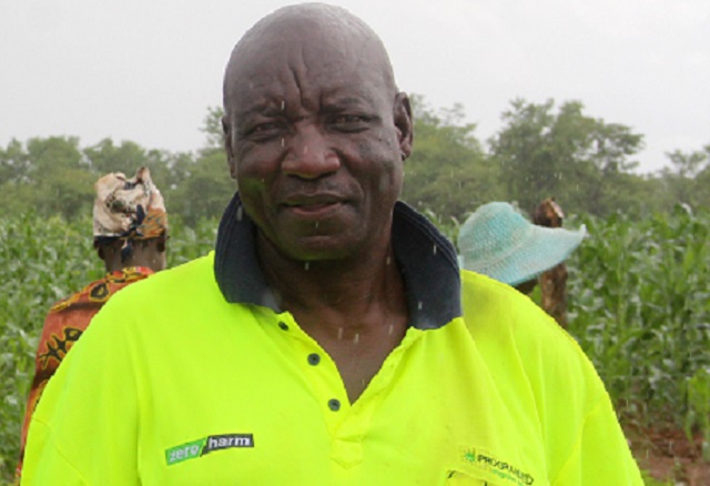 Petros Luphahla