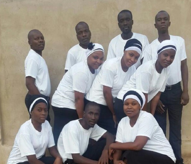 Icula sanyoni yezulu Indumiso Gospel Choir