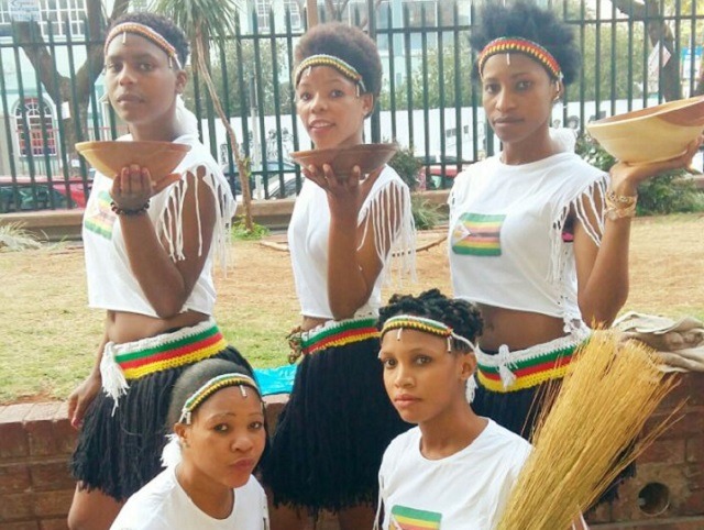 Zingena kucitshe ilanga Intombi Zosiko