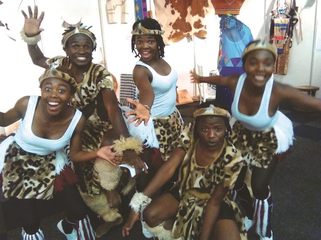 Ithakazelela iminyaka emihlanu iKhaya Arts