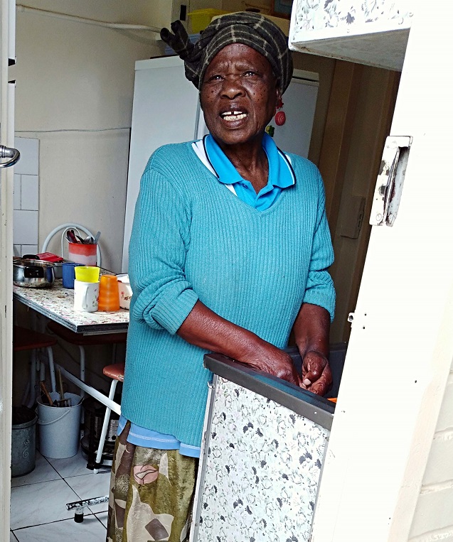 Mum disowns urinating son