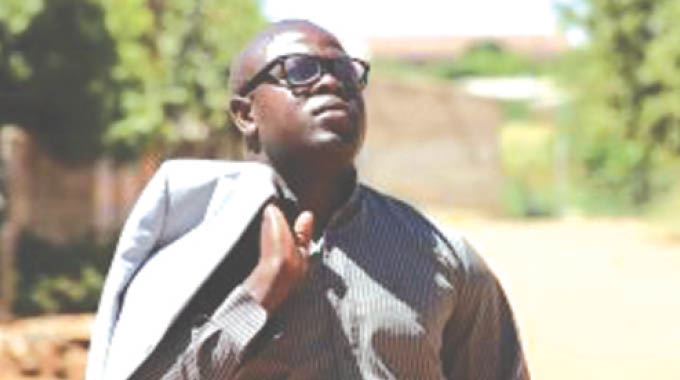 Uvele kuDream Chaser Magazine uNjanji