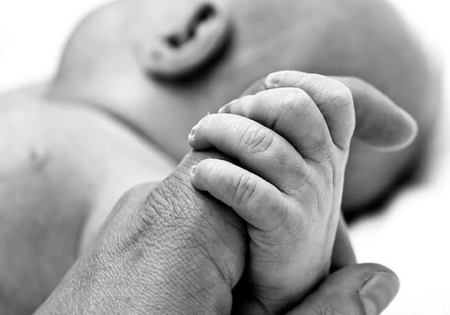 Woman dumps baby outside brothera��s house