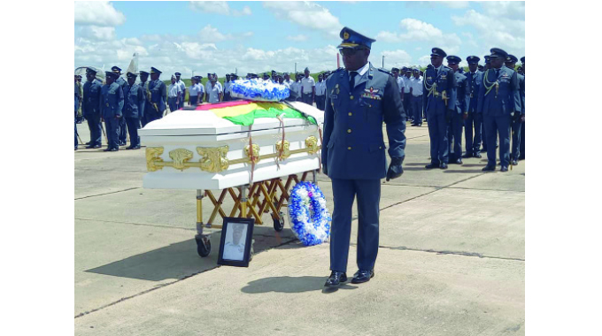 Moving funeral parade for airforce crash pilots