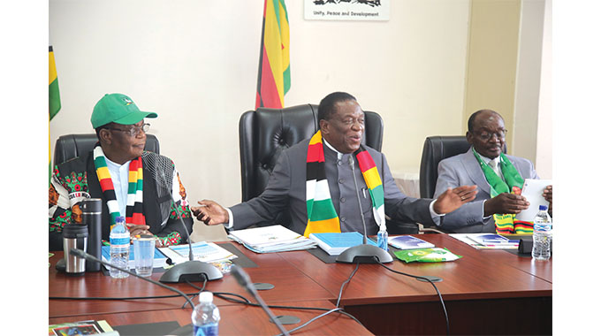 President appoints new Politburo members