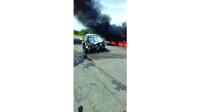 Three dead in Beitbridge road carnage