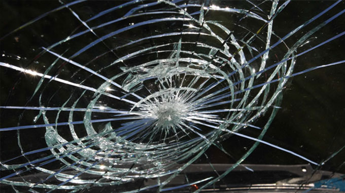 Kombi driver smashes windscreen over a girlfriend