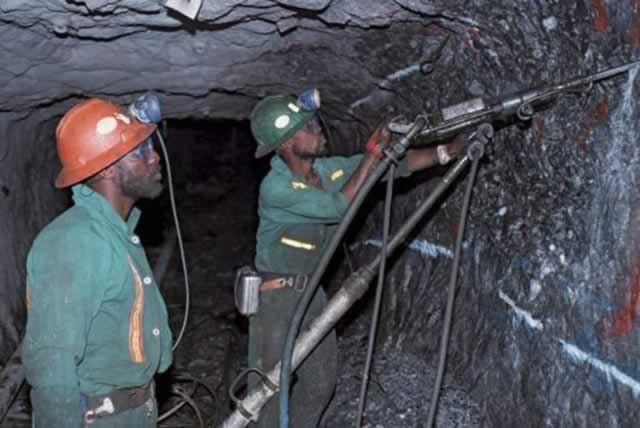 UPDATED: 2 killed, 20 feared dead in mine collapse – herald