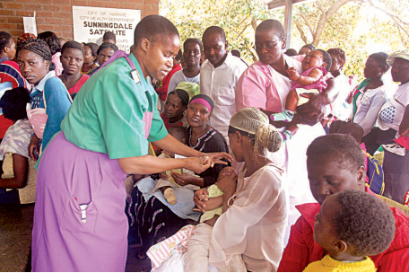 NEW: Positive response to polio vaccination programme