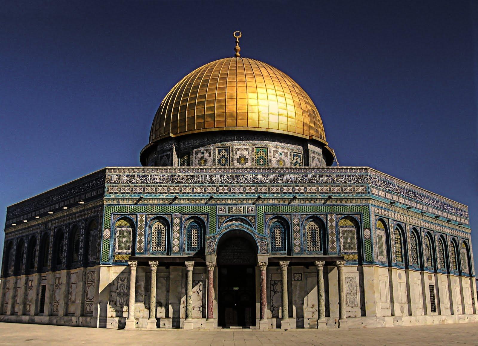 The Holy Qur’aan Speaks: Social teachings of Islam