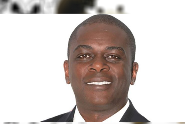 Dandemutande swoops YoAfrica