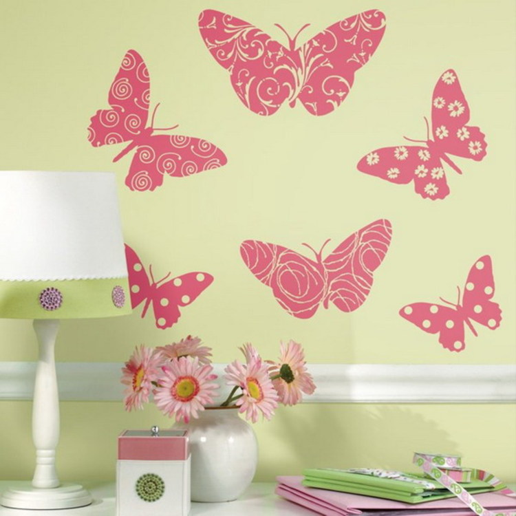 Making large butterfly wall art
