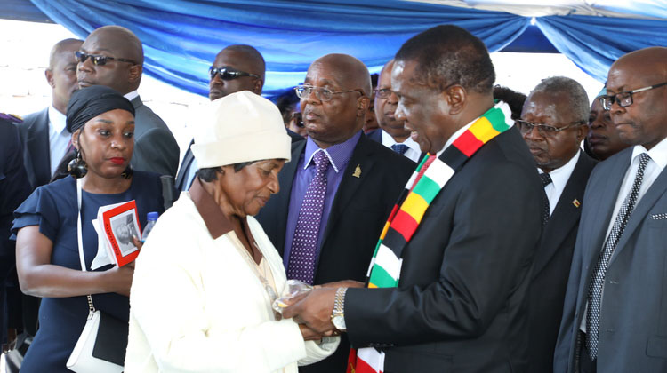 ED rallies youths for development