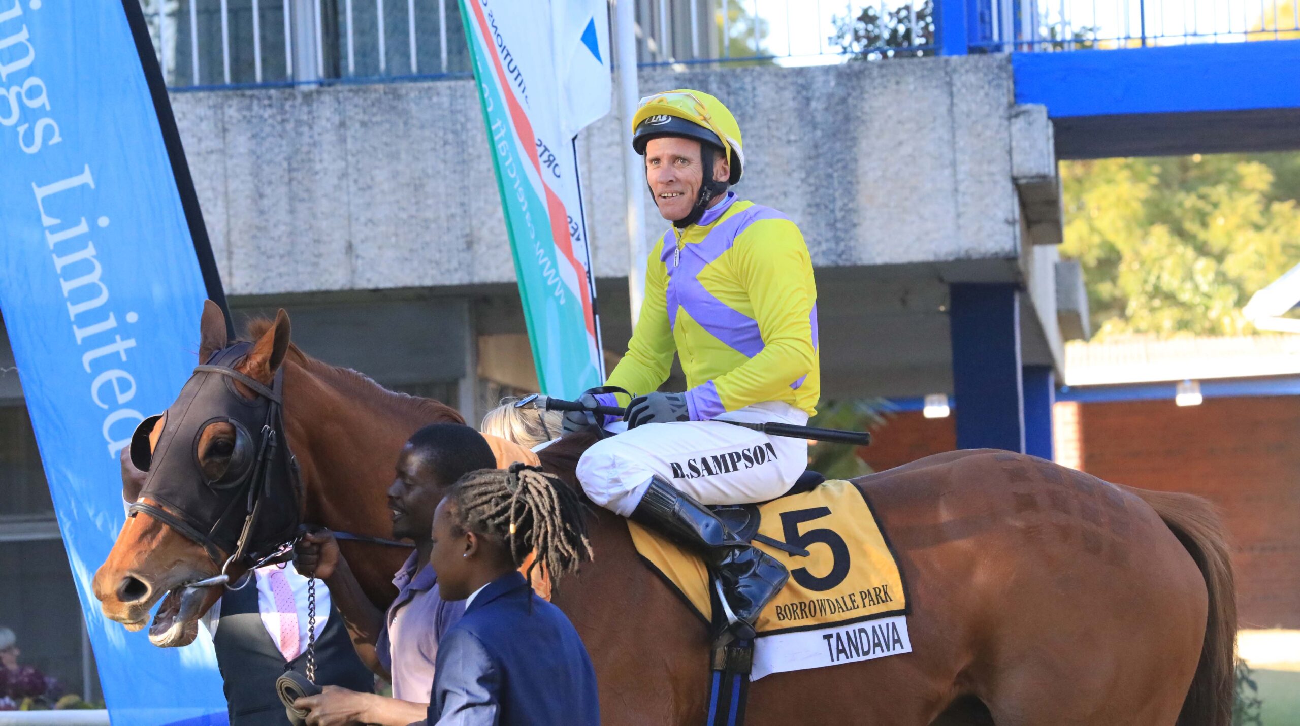 Tandava wins Republic Cup race