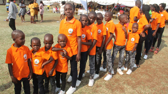 Muchinguri launches foundation