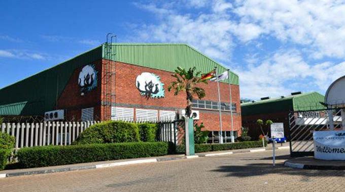 Cottco contracts 360 000 farmers