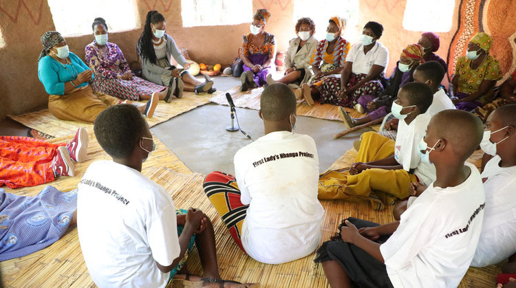 First Lady brings joy to Chimanimani