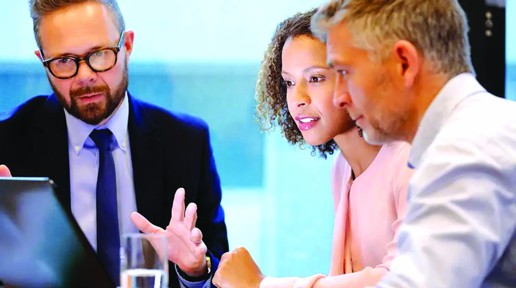 Attributes of a good financial advisor