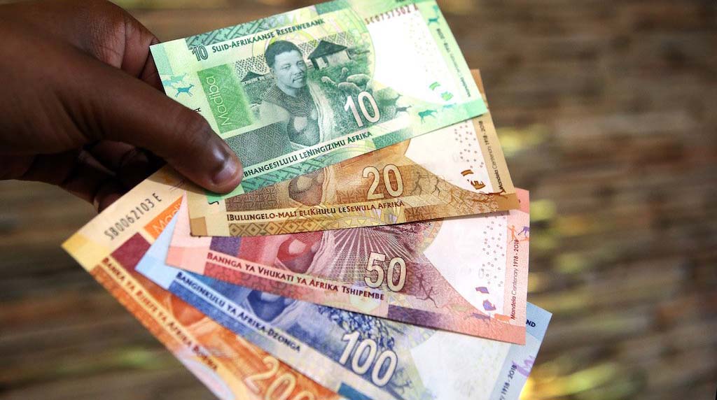 NEW: Rand slips on global caution