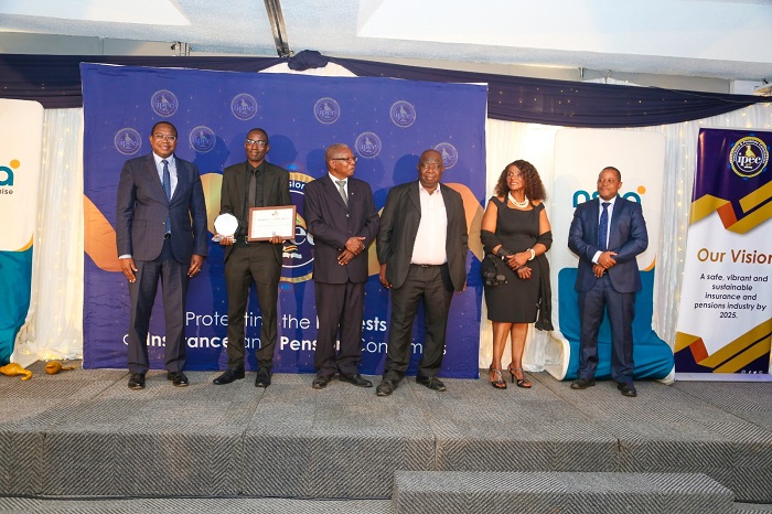 Sunday Mail scribe scoops insurance awards