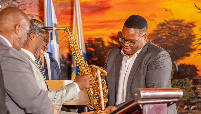 NEW: Church honours Everton Mlalazi