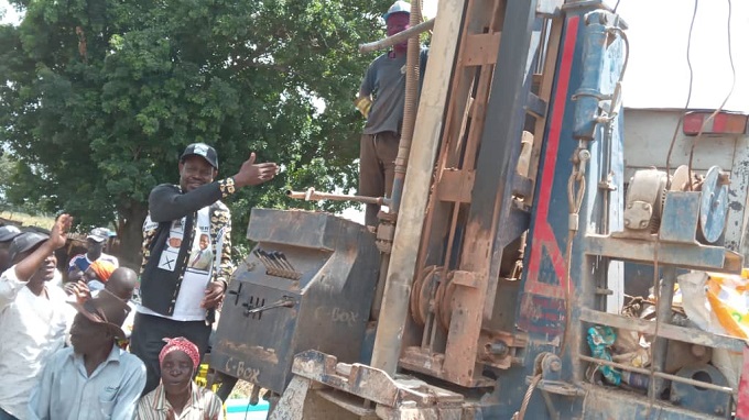Mukwangwariwa spearheads development in Zvimba East