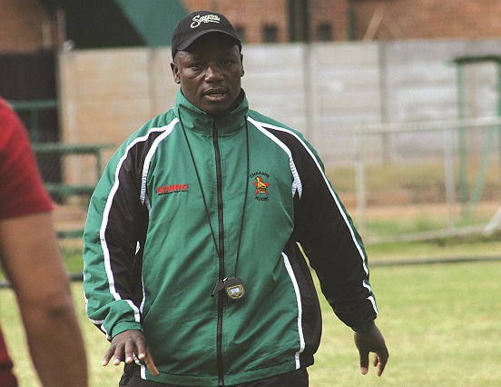 Mandenge swims in familiar waters