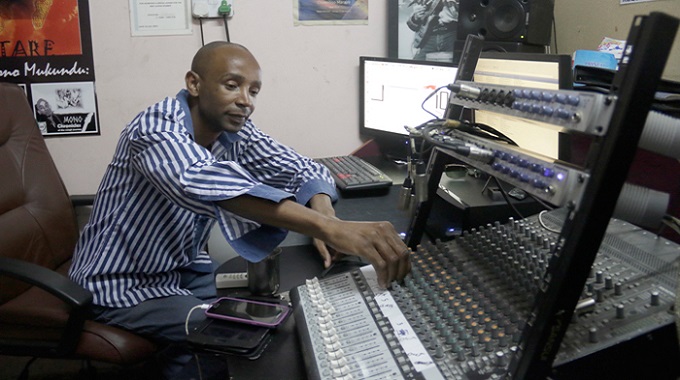 Infidelity costs artistes