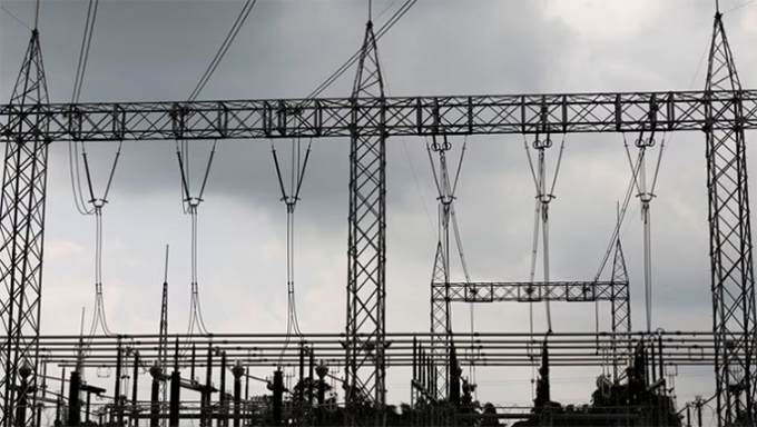 Nigeria’s power grid collapse causes nationwide blackouts