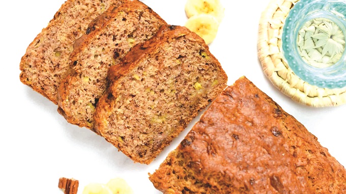 Egg-free banana cinnamon loaf
