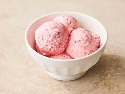 Easy strawberry ice cream