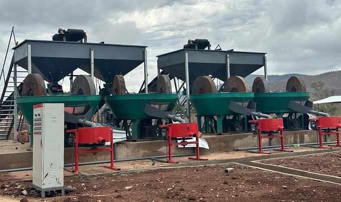 Makaha Gold Service Centre complete