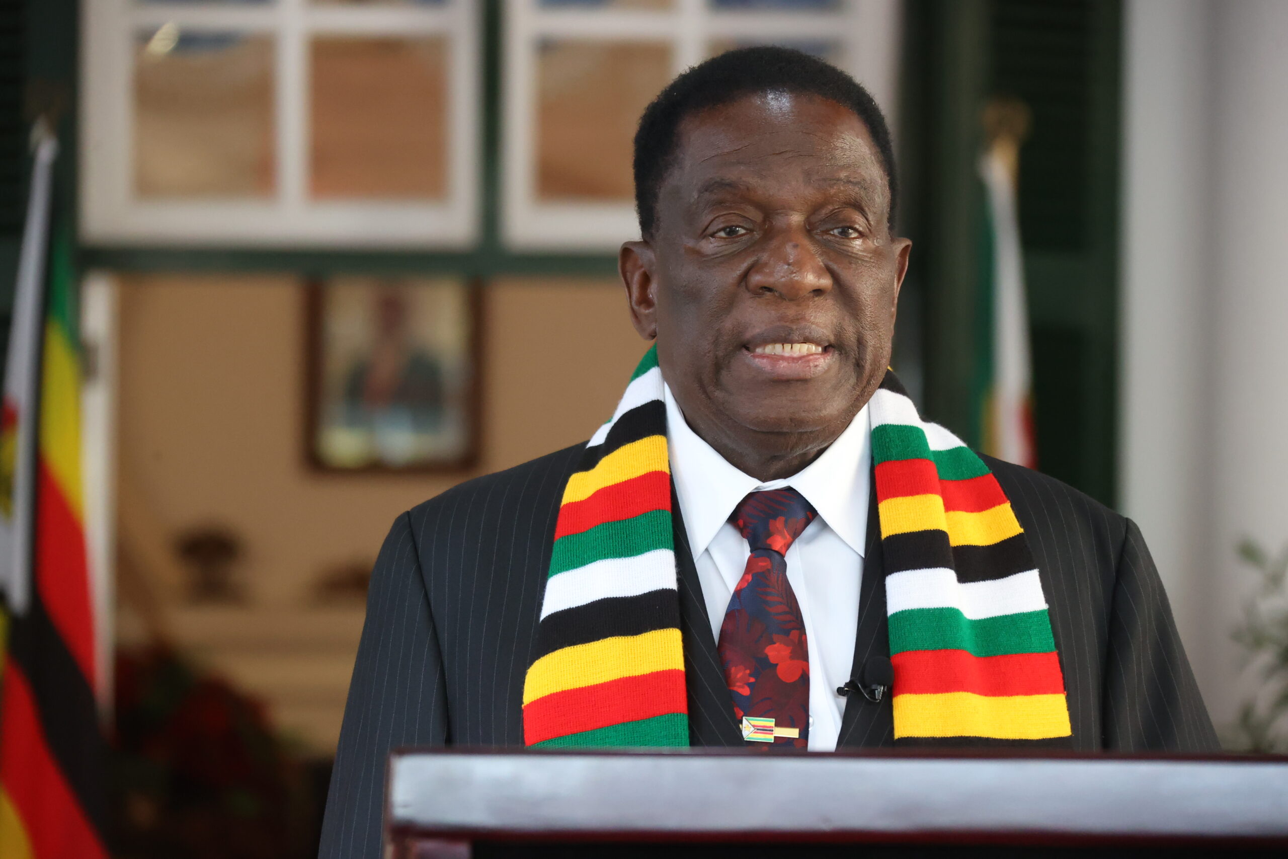 President encourages youths to love their motherland