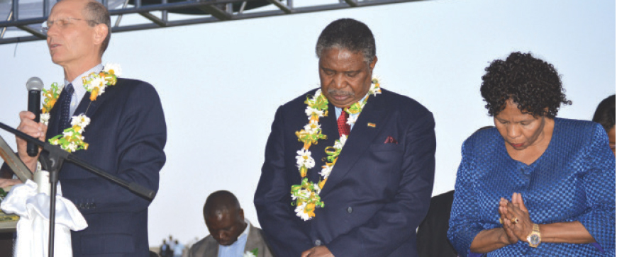 20 000 SDA members welcome leader Wilson in Bulawayo