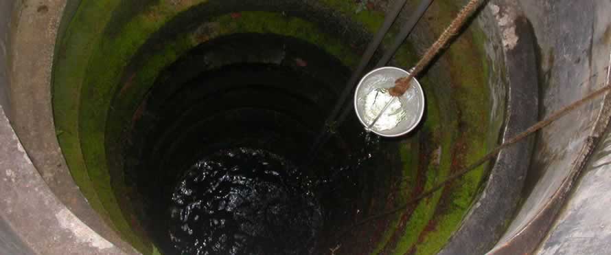 Mother jumps into 12-metre well to save toddler