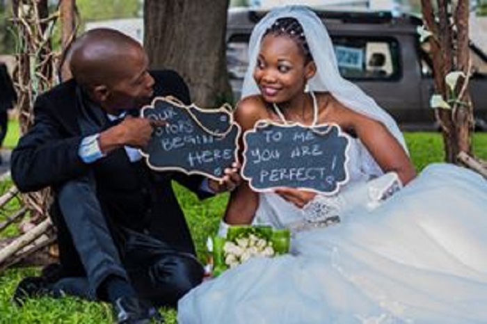 Motivational speaker ties knot