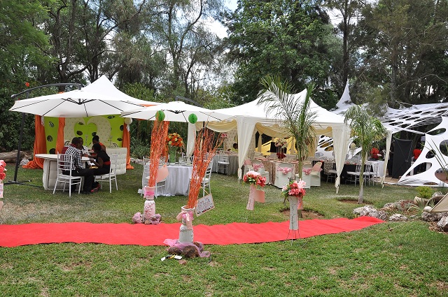 Green gardens wedding expo