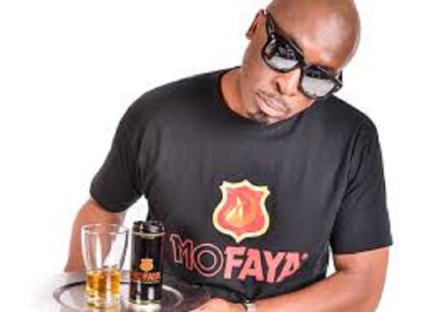 DJ Sbu comes to Zimbabwe