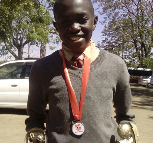 Zimbabwean youngsters for France