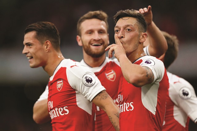 Arsenal crush Chelsea